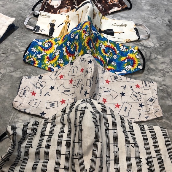 Masks- select 1 - Picture 5 of 5